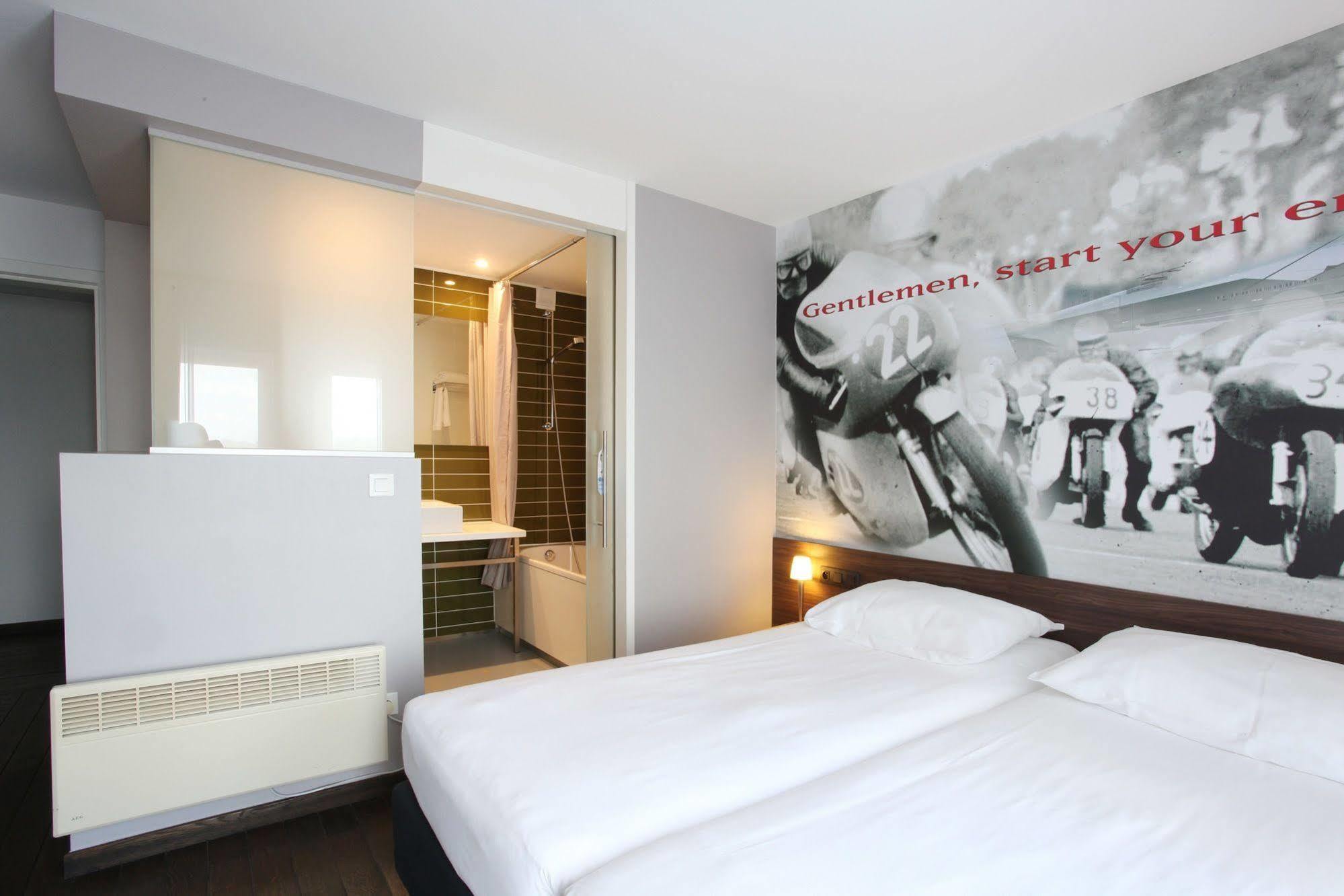 De Pits Hotel 3*